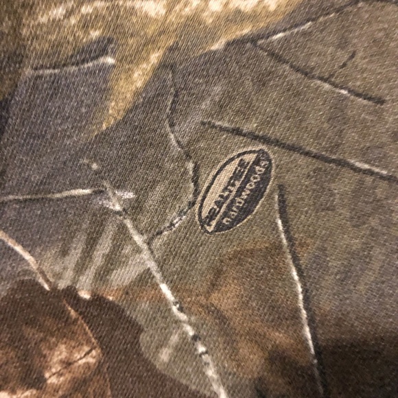 Realtree Camo Crewneck sweater - Picture 2 of 4